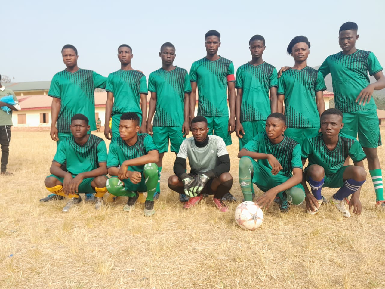 Titunan Okemesi sun haɗu yayin da ƙwallon ƙafa ke kunna hazaka, kishiya, girman kai, ruhin al’umma