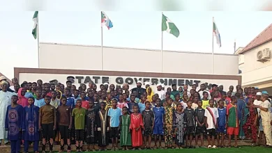 Wasu ‘yan makaranta 130 ne kuma aka sako daga hannun masu garkuwa da mutane