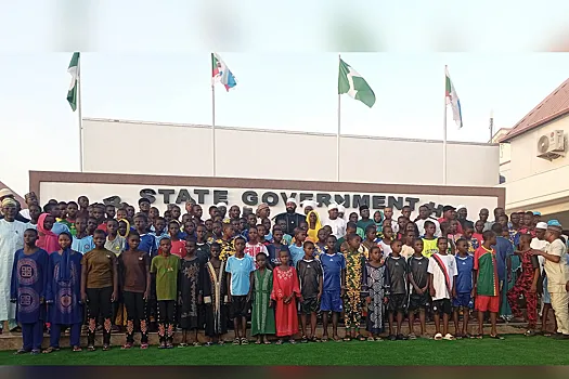 Wasu ‘yan makaranta 130 ne kuma aka sako daga hannun masu garkuwa da mutane