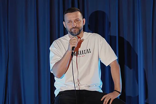 Un comediante que salió de Rusia reveló un dato sobre la vida en Europa que lo hace “cagar”