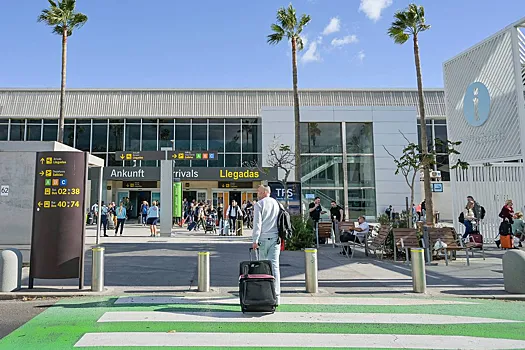 Un hombre intentó abordar un vuelo en Europa con el cuerpo de su esposa y fue atrapado