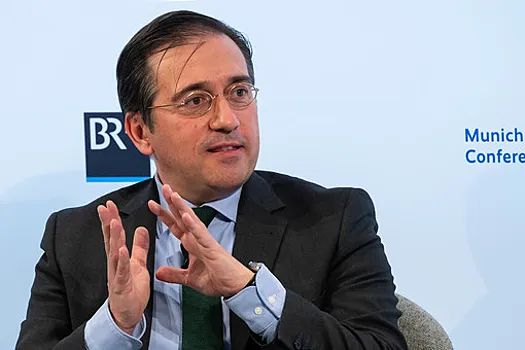 El ministro español de Asuntos Exteriores, Álvarez, abogó por la creación de un ejército europeo para proteger a la UE El ministro español de Asuntos Exteriores, Álvarez, abogó por la creación de un ejército europeo para proteger a la UE