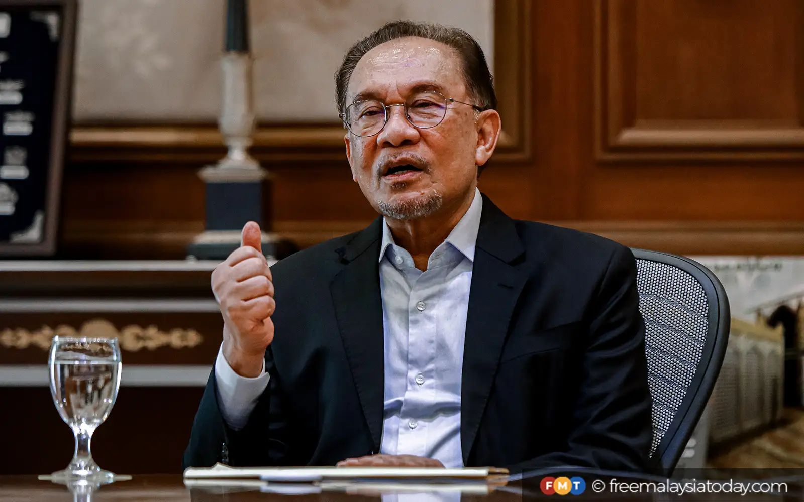 ANWAR IBRAHIM