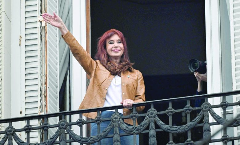 Argentina’s ex-President Kirchner on trial over bribery scandal Argentina’s ex-President Kirchner on trial over bribery scandal