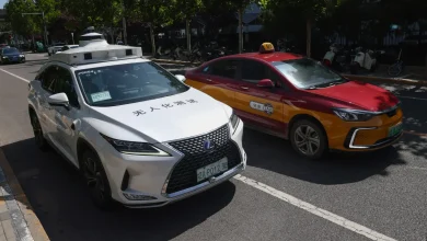 China’s robotaxi firms sink on Hong Kong debut