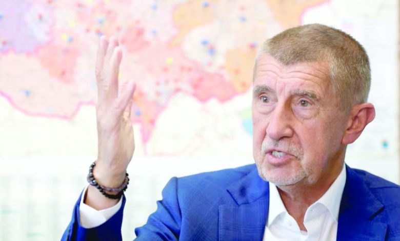 Czech cabinet to resign as election winner moves Czech cabinet to resign as election winner moves