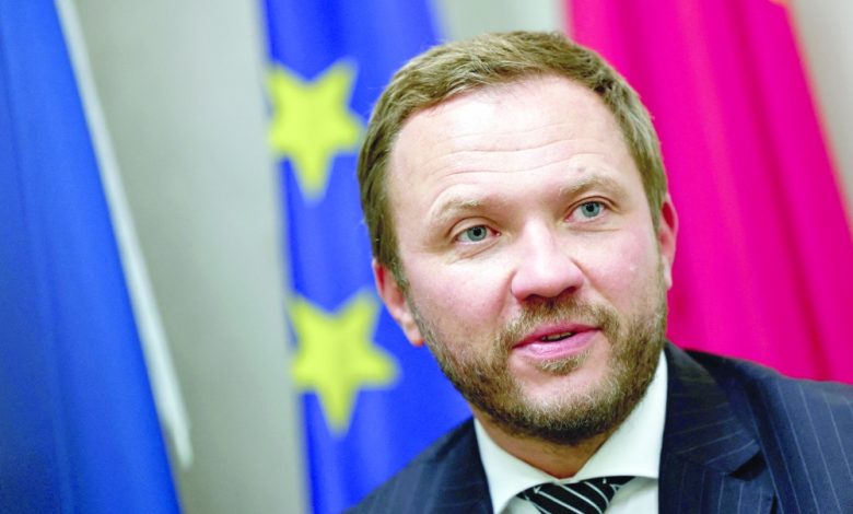 Estonia FM urges China to join pressure on Putin Estonia FM urges China to join pressure on Putin