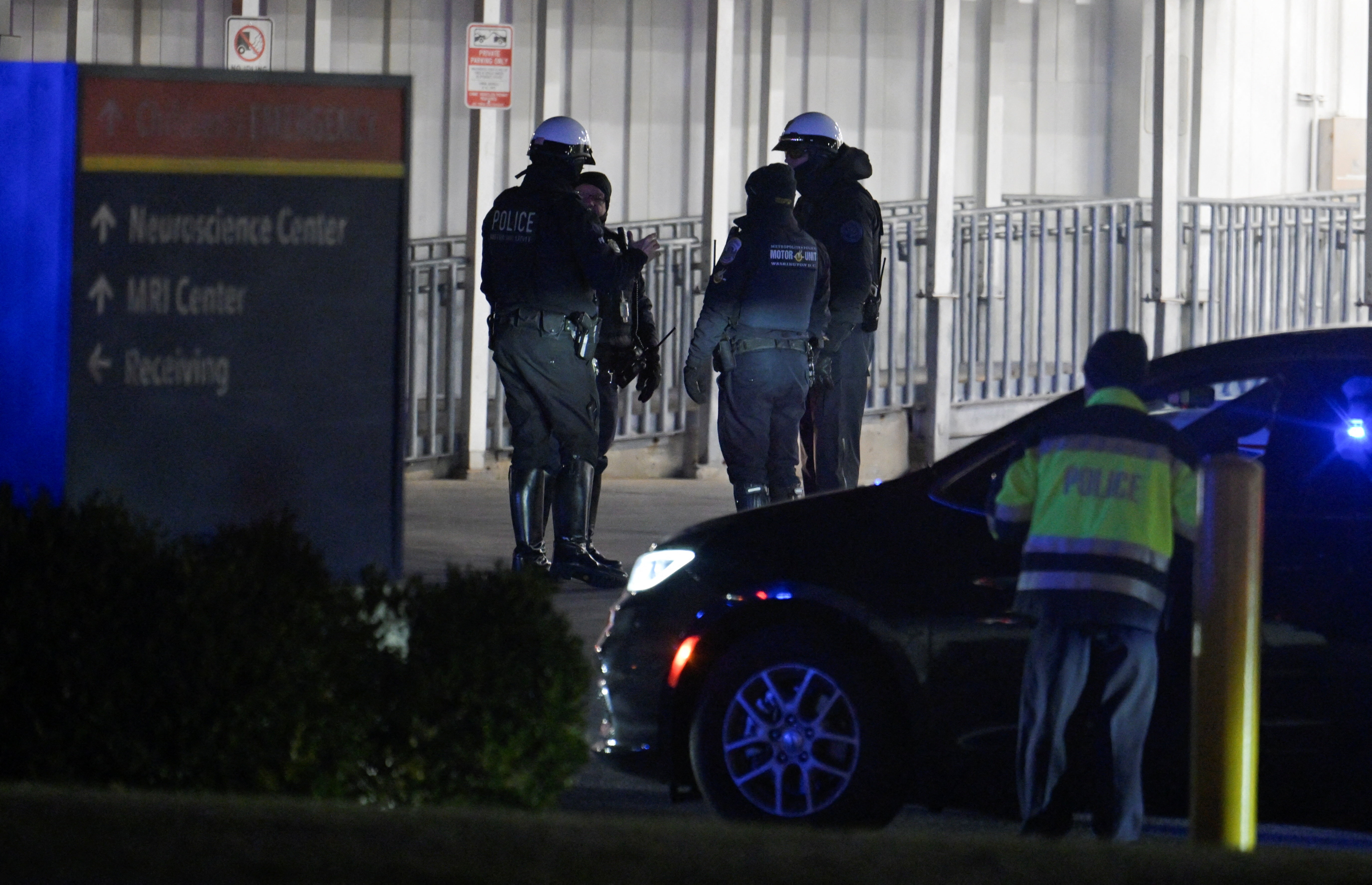 National Guard member dies as ambush in US capital becomes political flashpoint National Guard member dies as ambush in US capital becomes political flashpoint