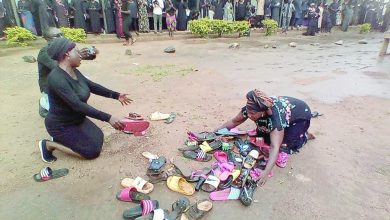 Nigeria orders ‘day and night’ search for kidnapped schoolgirls Nigeria orders ‘day and night’ search for kidnapped schoolgirls