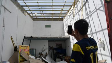 Philippines halts search for typhoon dead as huge new storm nears Philippines halts search for typhoon dead as huge new storm nears