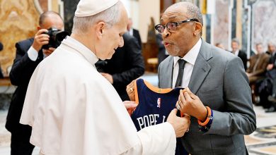 Pope hosts Hollywood stars at Vatican, laments decline in movie-going Pope hosts Hollywood stars at Vatican, laments decline in movie-going