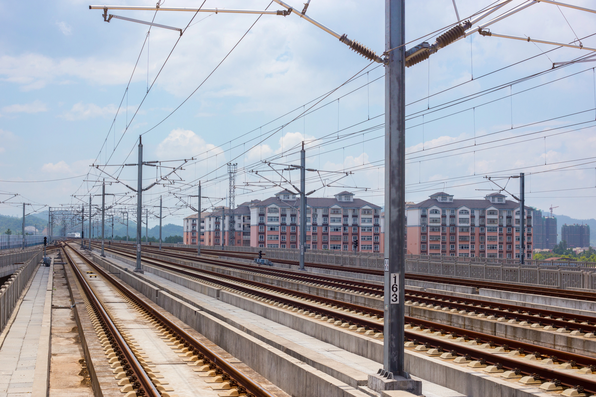Train runs down, kills 11 in China’s worst rail accident in over a decade Train runs down, kills 11 in China’s worst rail accident in over a decade
