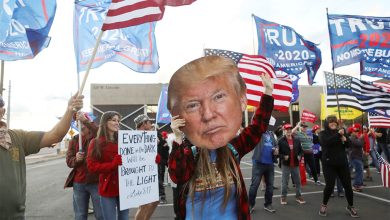 Trump pardons allies accused of seeking to overturn his 2020 election loss Trump pardons allies accused of seeking to overturn his 2020 election loss