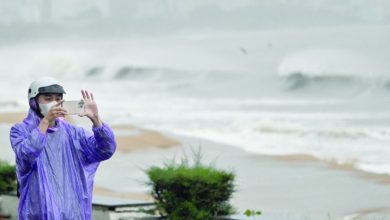 Typhoon Kalmaegi hits Vietnam after killing 140 in Philippines Typhoon Kalmaegi hits Vietnam after killing 140 in Philippines