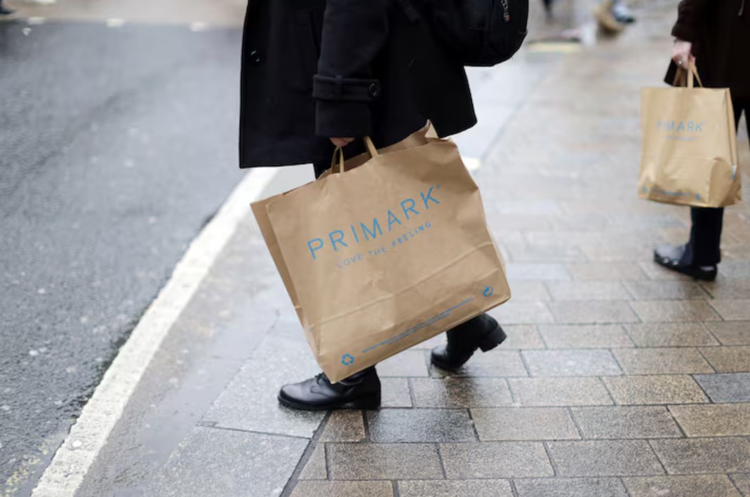 UK consumer optimism falls sharply amid tax rise speculation