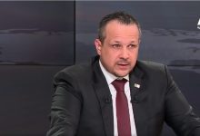 Algerian Journalist Mehdi Ghezzar Arrested in Paris and Released After Several Hours – AL24 News Algerian Journalist Mehdi Ghezzar Arrested in Paris and Released After Several Hours – AL24 News