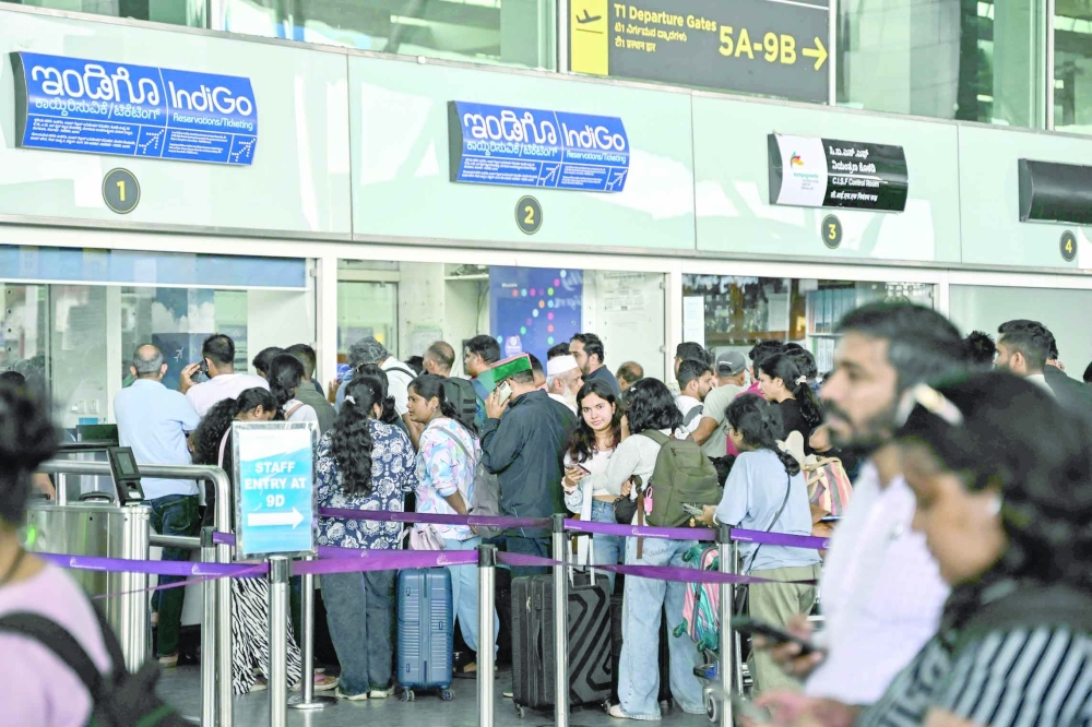 Chaos after India’s biggest airline cancels flights