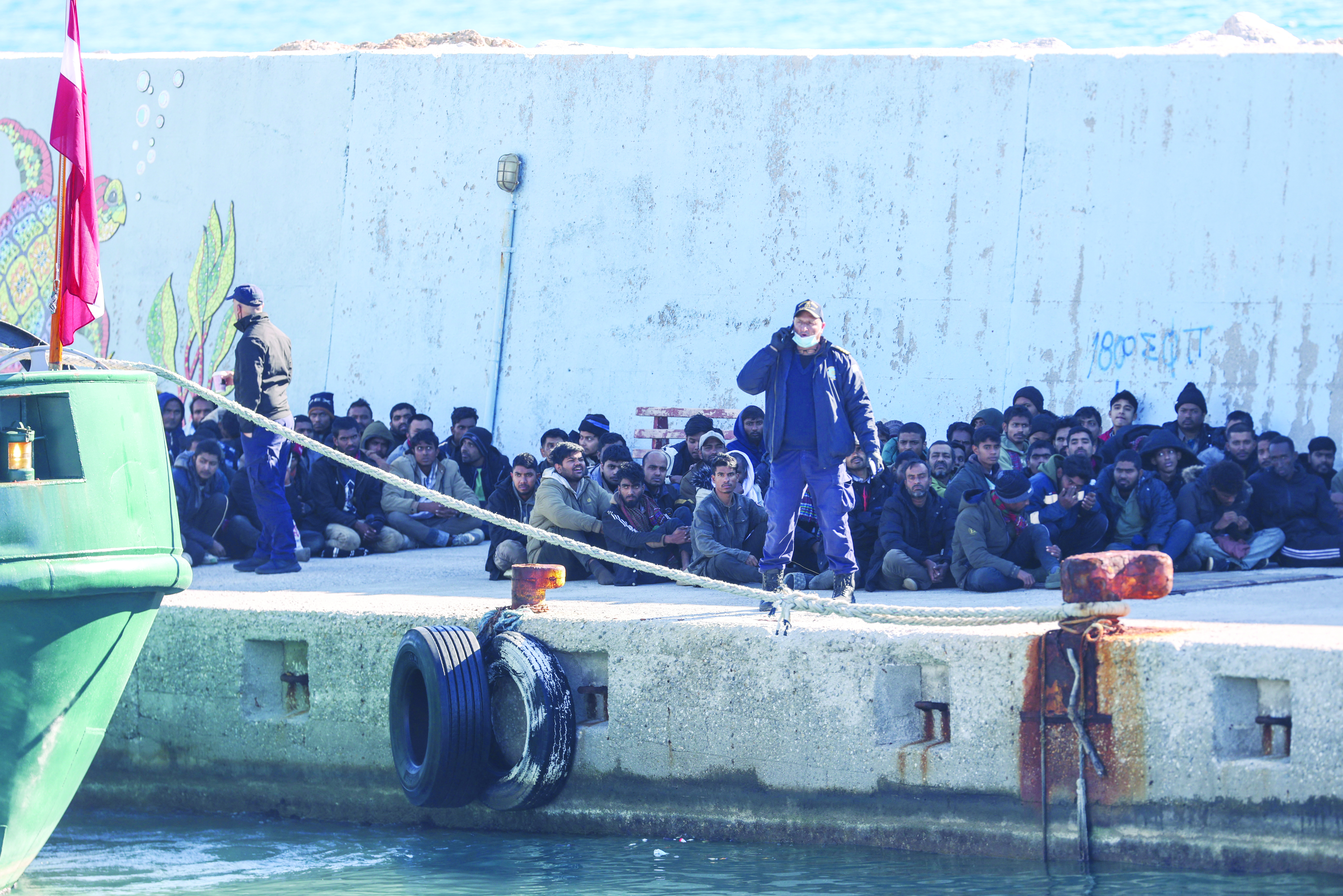 Hundreds of migrants land in Greece after search operation at sea Hundreds of migrants land in Greece after search operation at sea