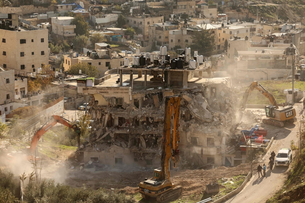 Israel demolishes more buildings, evicting desperate Palestinians Israel demolishes more buildings, evicting desperate Palestinians