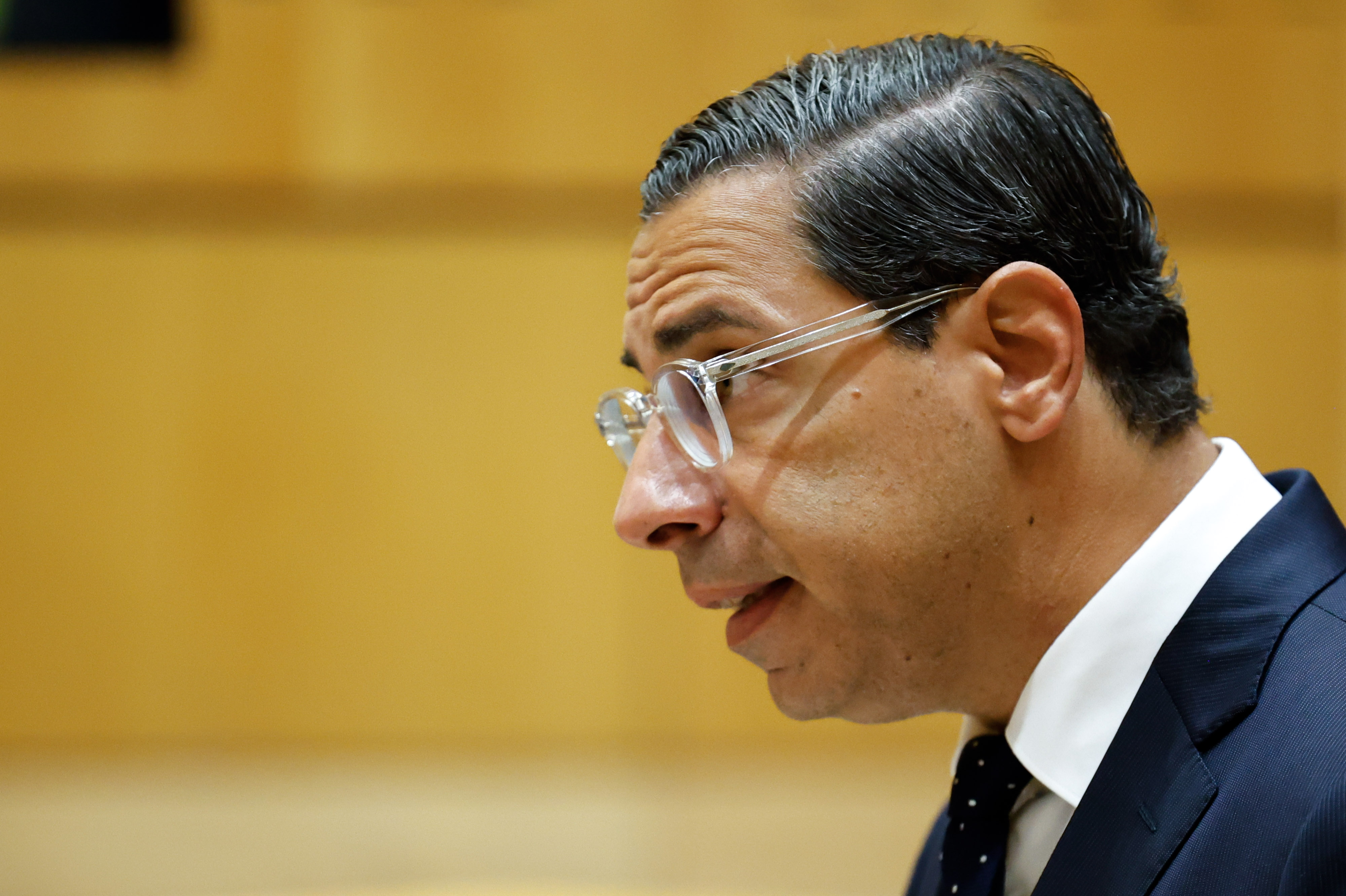 Kombos calls Iranian FM after UAE islands dispute