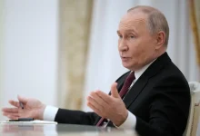 Putin says who owns Greenland is of no concern to Russia Putin says who owns Greenland is of no concern to Russia