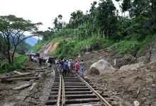 Lanka plans .6bn in cyclone recovery spending Lanka plans .6bn in cyclone recovery spending