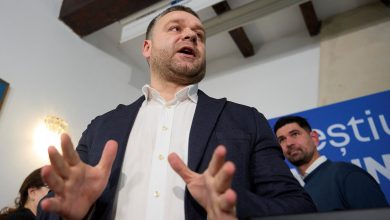 Liberal defeats hard-right contender to become Romanian capital’s mayor Liberal defeats hard-right contender to become Romanian capital’s mayor