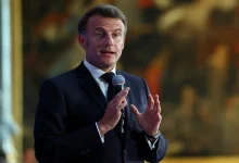 Macron threatens China with tariffs over trade surplus Macron threatens China with tariffs over trade surplus