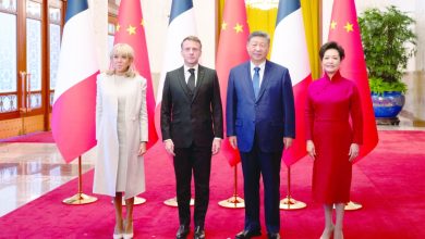 Macron urges China to rebalance trade Macron urges China to rebalance trade