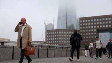 UK unemployment rate rises to 5.1 per cent in three months to October UK unemployment rate rises to 5.1 per cent in three months to October