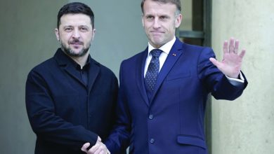 Zelensky in Paris seeking support as US pushes plan Zelensky in Paris seeking support as US pushes plan