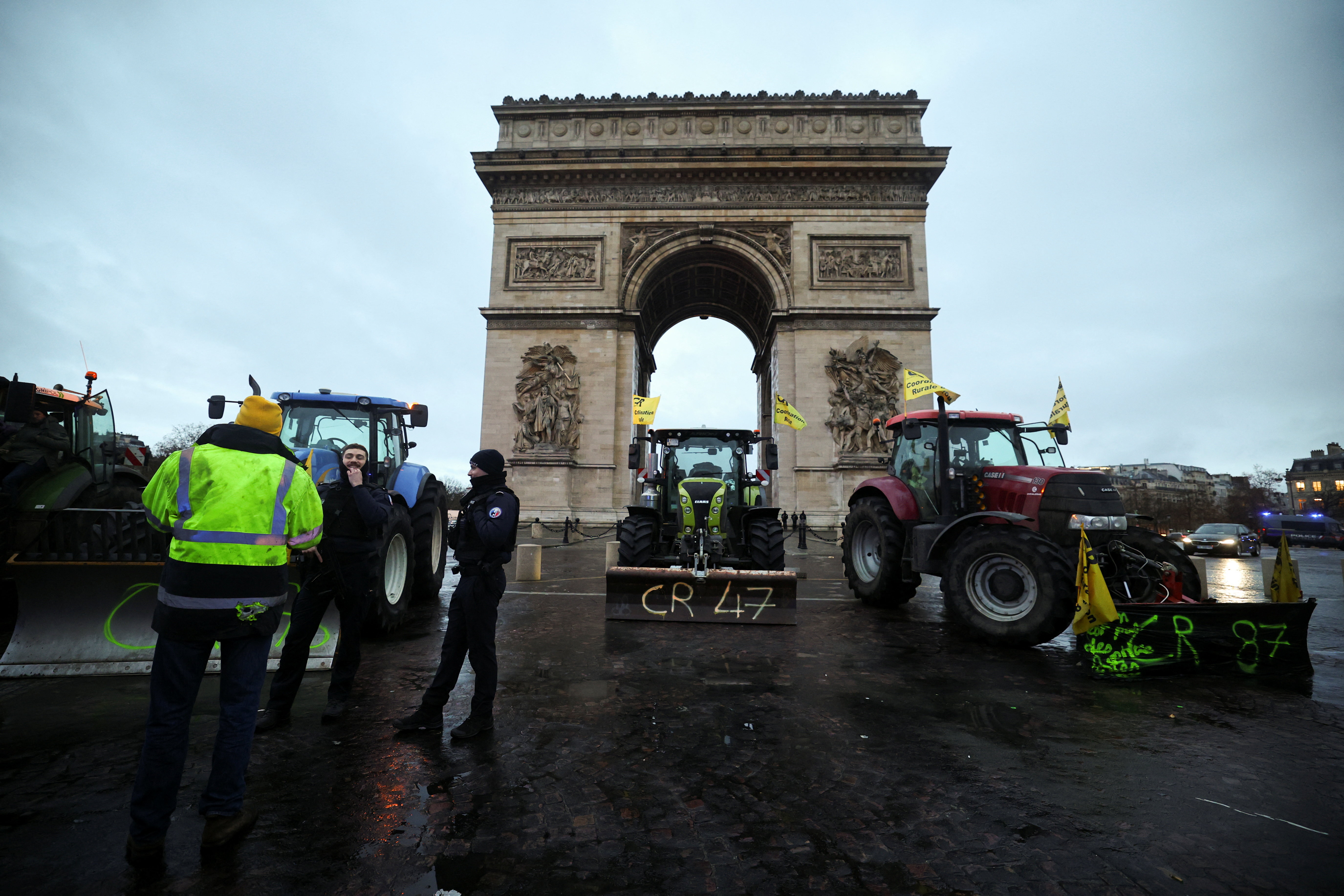 French farmers block Paris streets in protest against Mercosur trade deal