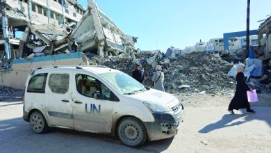 Gazans cling to MSF as Israel orders it out