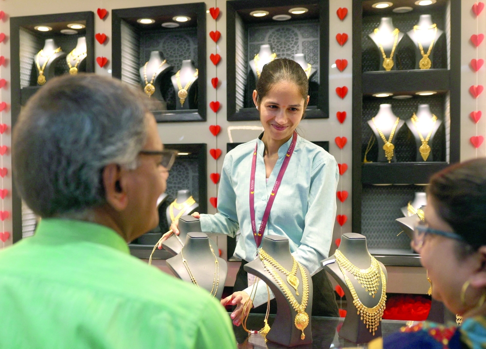 Gold, silver prices tumble as investors soothed by Trump’s Fed pick Gold, silver prices tumble as investors soothed by Trump’s Fed pick