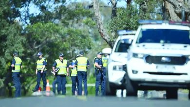 Gunman at large after 3 killed in eastern Australia