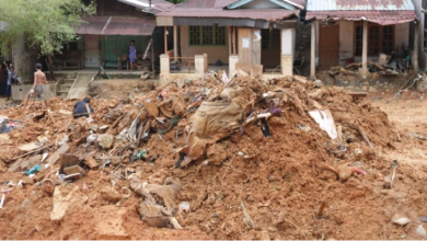 Indonesia landslide: More than 80 missing Indonesia landslide: More than 80 missing