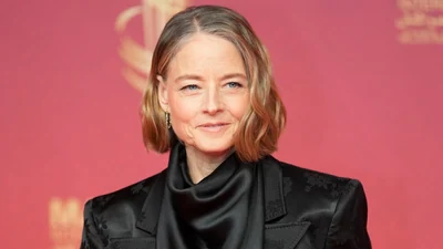 Jodie Foster roasts AI for forgetting she starred in Freaky Friday