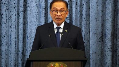 Malaysia to introduce 10-year term limit for prime minister