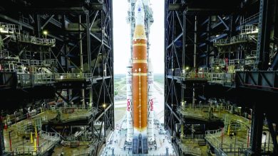 Nasa moves rocket to launch pad ahead of moon mission