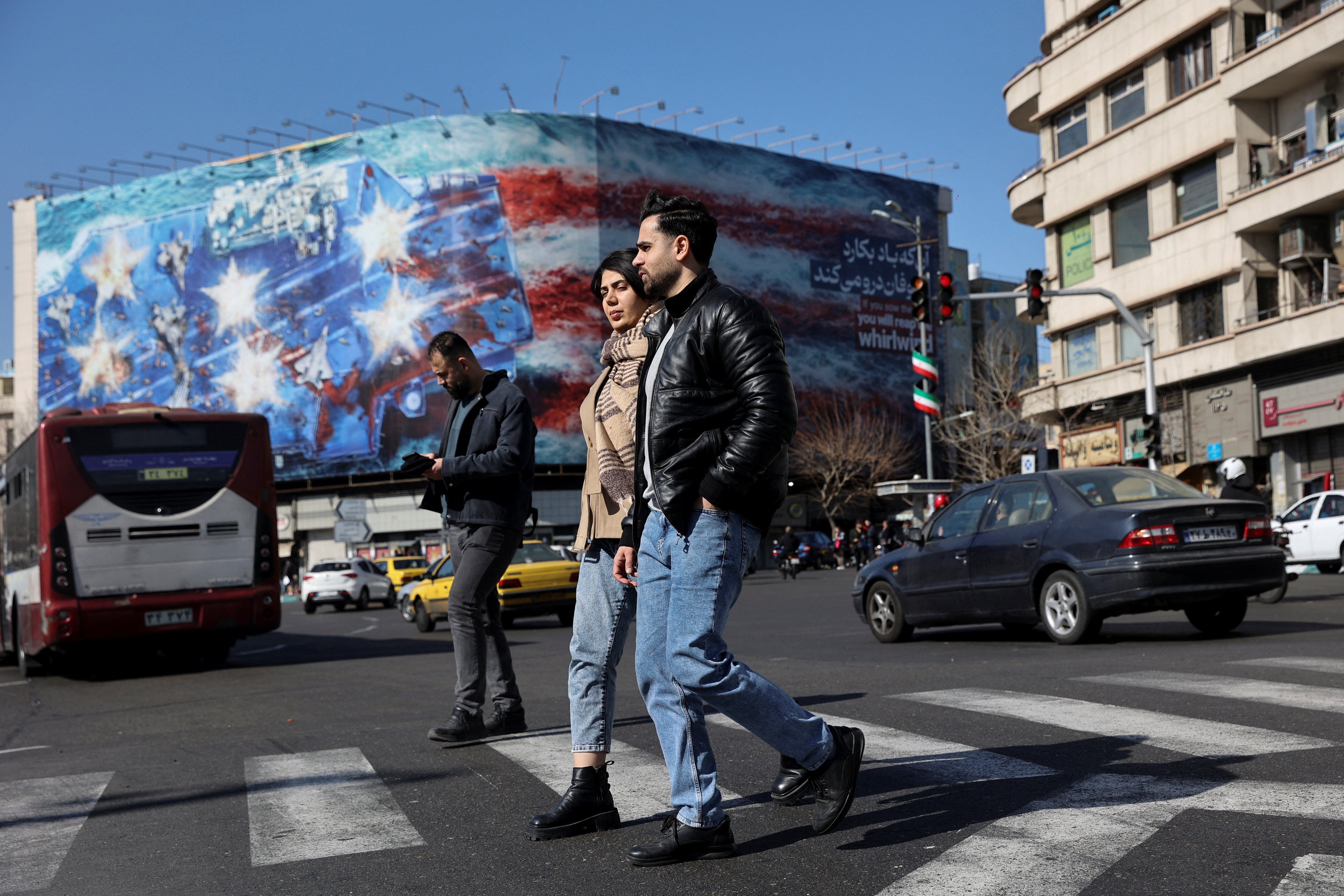 One person killed, 14 hurt in blast in Iranian port of Bandar Abbas, Iranian media reports One person killed, 14 hurt in blast in Iranian port of Bandar Abbas, Iranian media reports