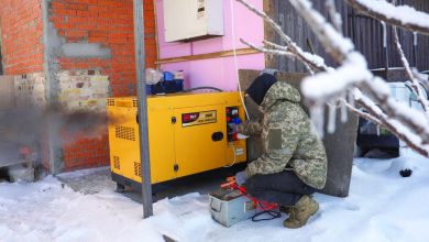 Russia officials blame Ukraine for power cuts