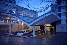 Storm cuts electricity to 380,000 French households Storm cuts electricity to 380,000 French households