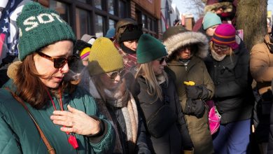 Trump administration defends killing American in Minneapolis, contradicts videos Trump administration defends killing American in Minneapolis, contradicts videos