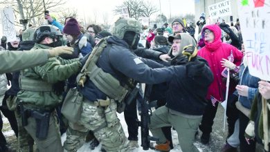 US protest clashes after ICE shooting