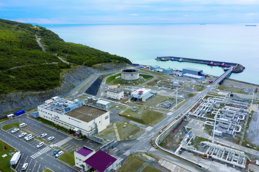 Unidentified drone strikes hit 3 tankers in Black Sea