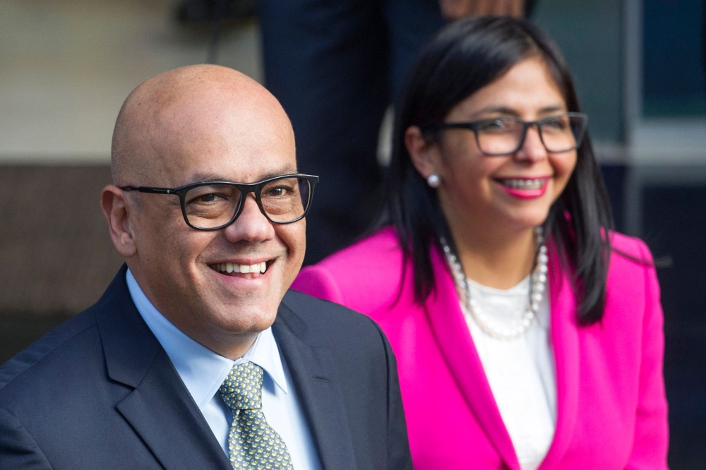 Venezuela’s new government to cooperate with US