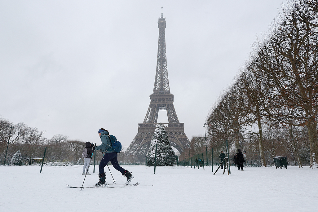 Western Europe braces for another wave of snow and ice
