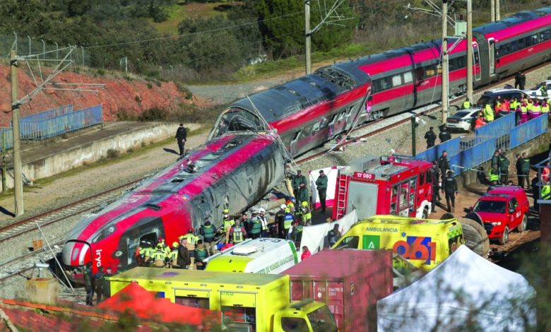 Co najmniej 39 osób zginęło w Hiszpanii w wyniku zderzenia dwóch pociągów dużych prędkości