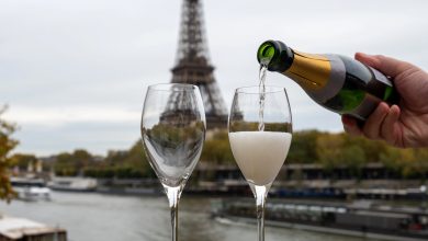 Trump grozi cłami na francuskie wina, aby Macron dołączył do Rady Pokoju