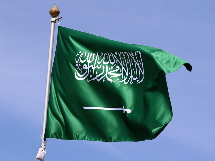 Sacuudi Carabiya iyo Imaaraadka: laba boqortooyo ayaa si cad u soo farageliyay dagaal sokeeye oo qof kale